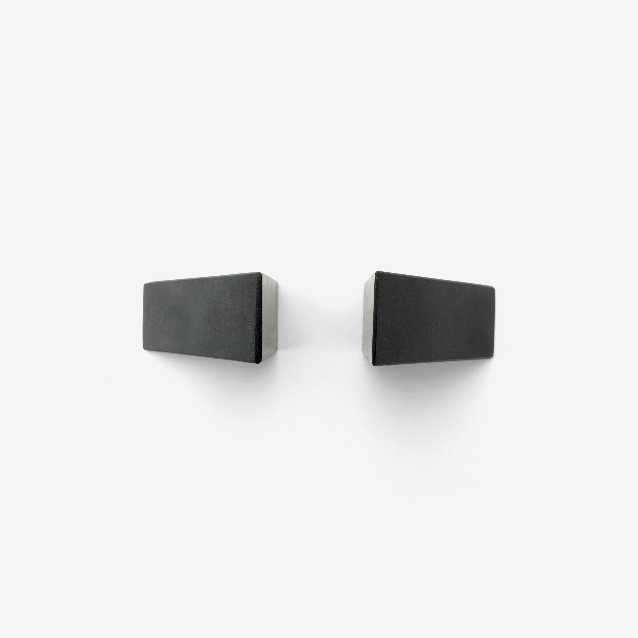 bookends-hover