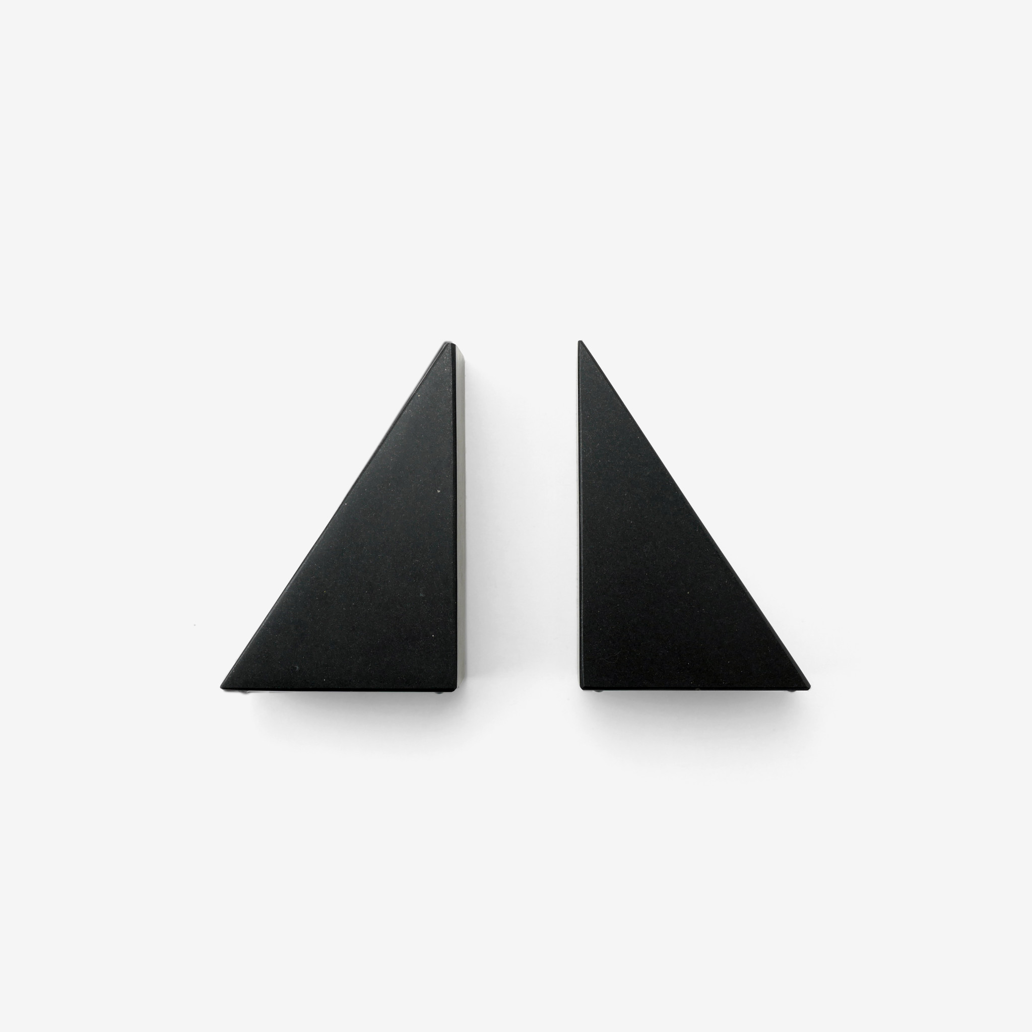 bookends-normal